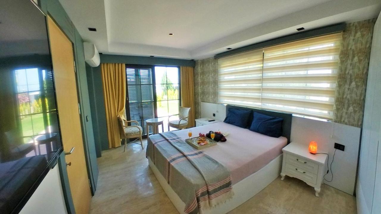 Fun&Sun Two Villas For Big Families 贝莱克 外观 照片
