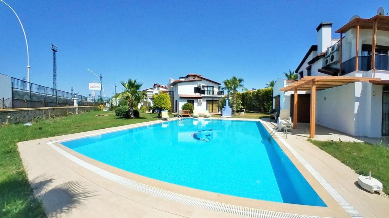 Fun&Sun Two Villas For Big Families 贝莱克 外观 照片