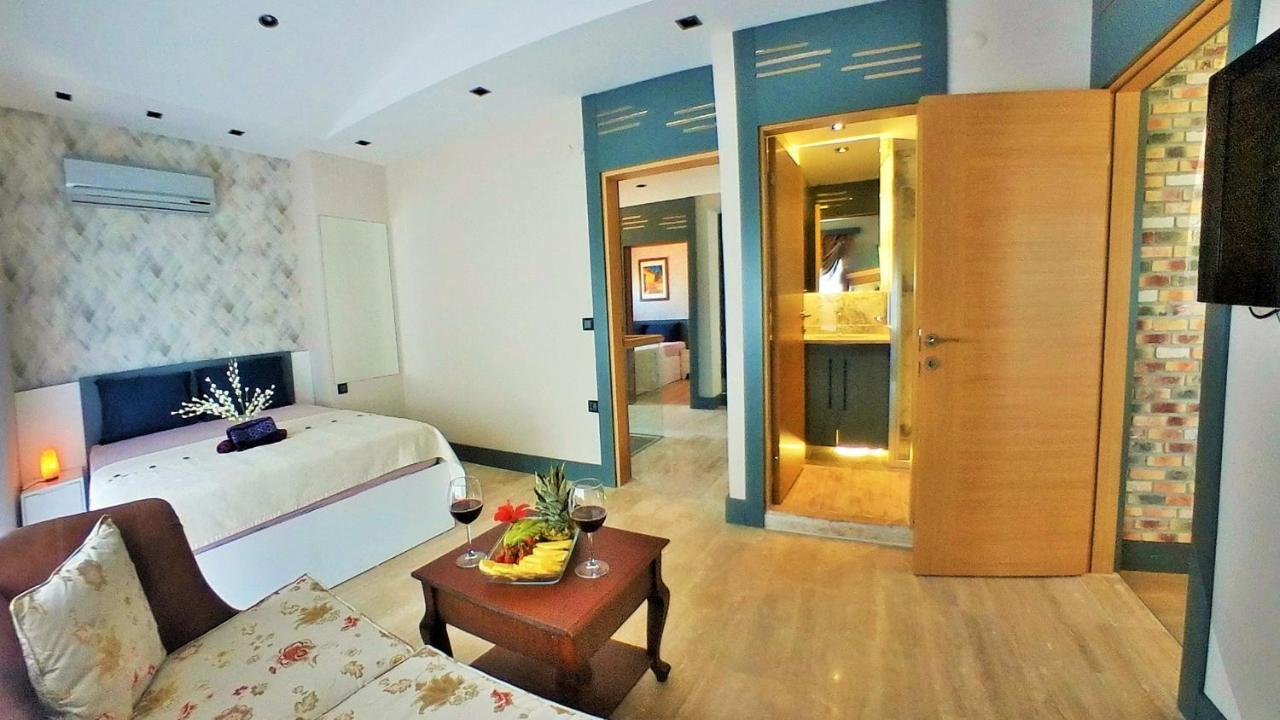 Fun&Sun Two Villas For Big Families 贝莱克 外观 照片